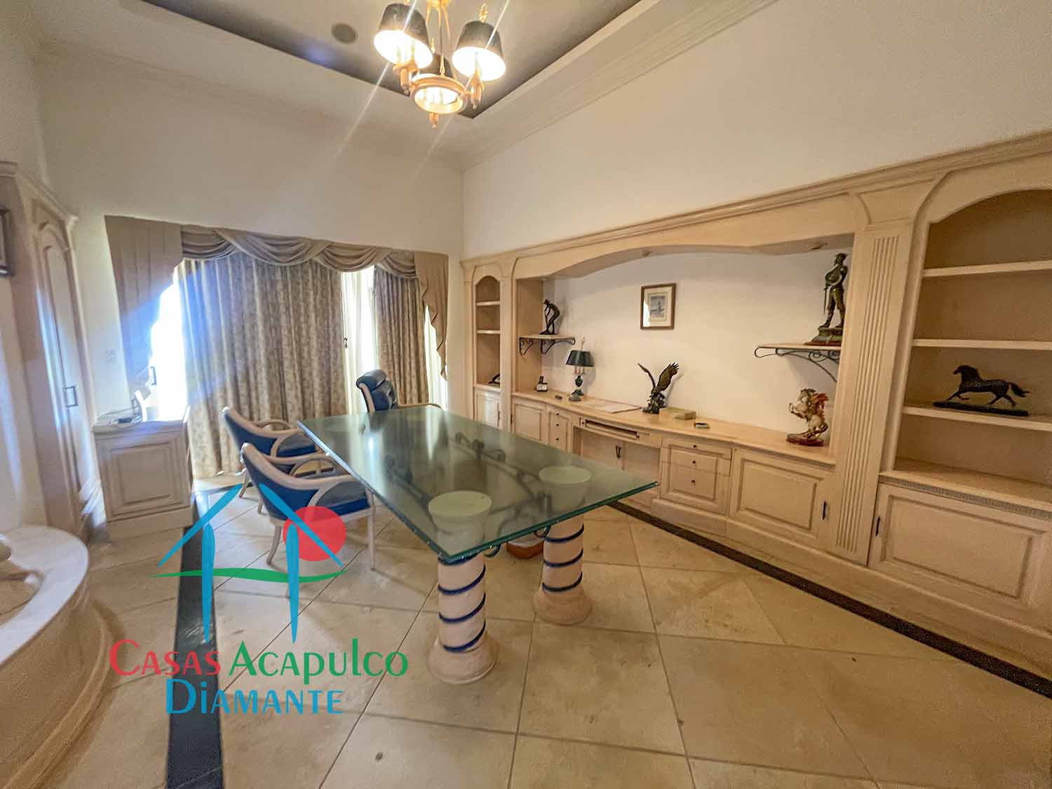 Tres Vidas Villa Universal - Despacho 1